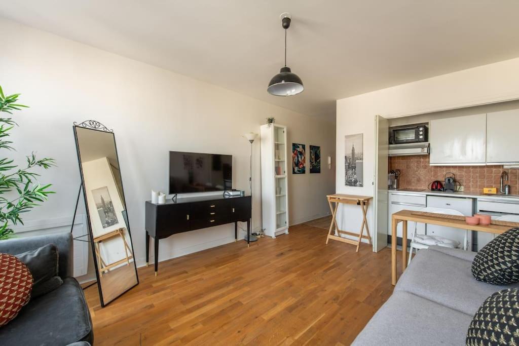 Montparnasse - Cozy Apartment In Montparnasse District Paris Exterior photo